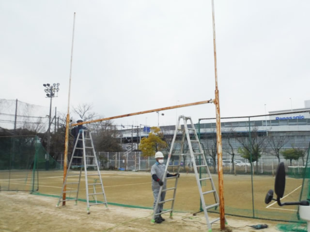 施工前の様子　ラグビーゴールポスト