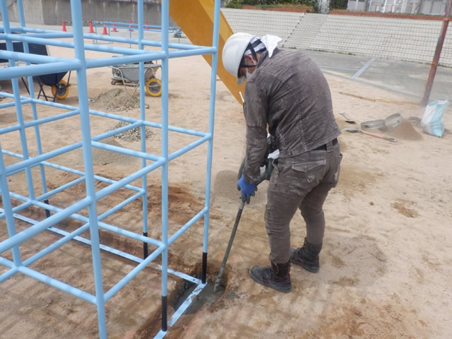 設置工事中の様子