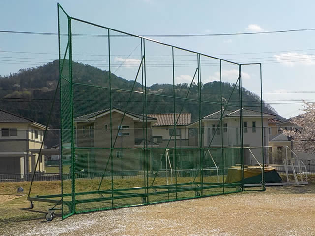 養父市立養父中学校　ソフトボール練習場