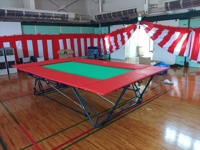 養護学校　体育館