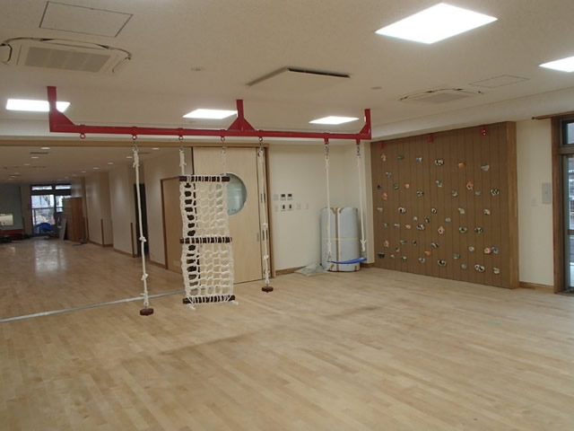 川西北こども園