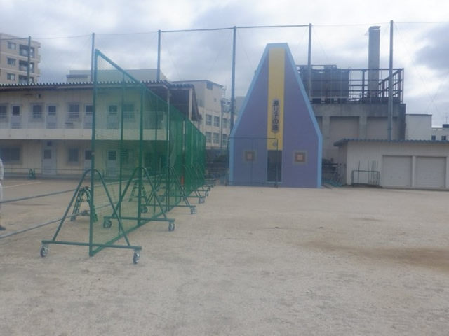 大阪市立淀川中学校　グラウンド