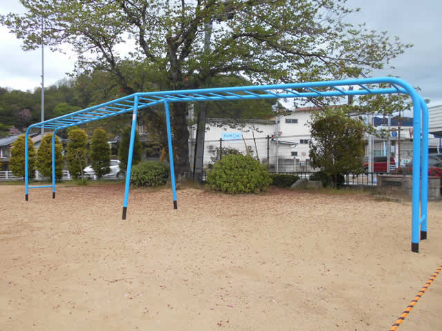 山型雲梯(中型）