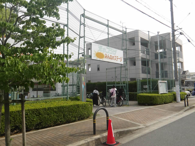 兵庫県吹田市 青少年クリエイティブセンター　光の広場