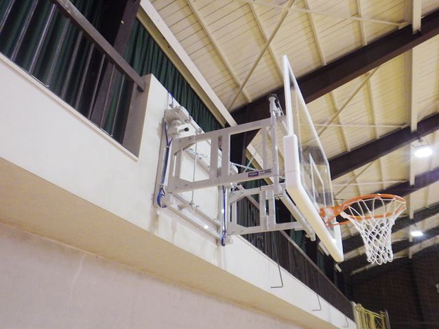 兵庫県立高等学校　バスケットゴール設置
